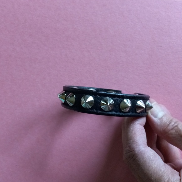 Black Bracelet with Studs and 3 Sizes For Adjusting, appears to be Leather - Picture 2 of 4